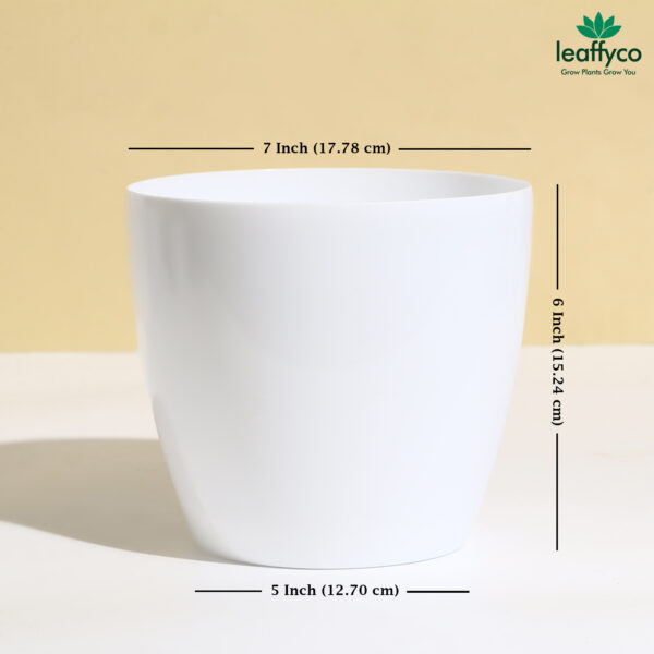 7 inch Round Plastic Planter White